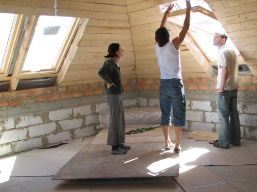 Refurbished roof window